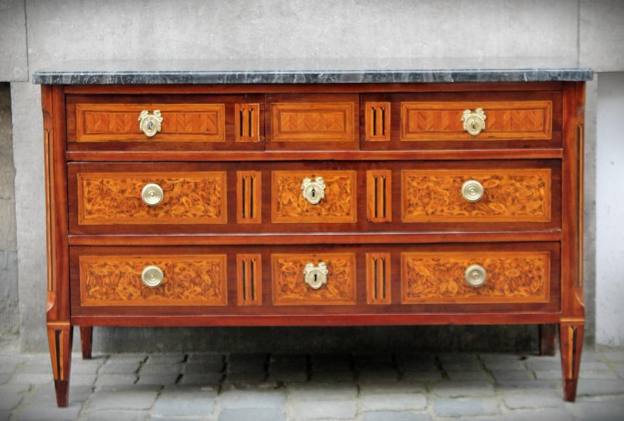 18th c. marquetry chest of drawers, stamped J. Chastel