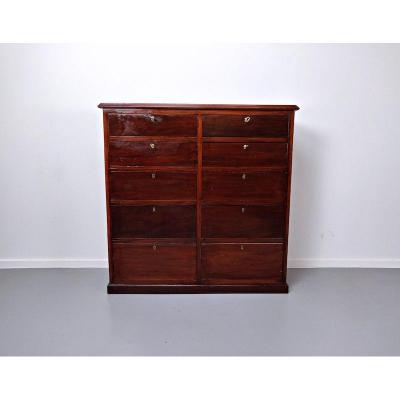 19th C. mahogany chest of drawers