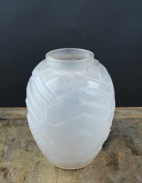 A. HUNEBELLE, Opalescent vase with chevron patterns