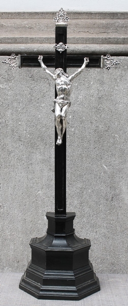 Antwerpian crucifix, 18th C.