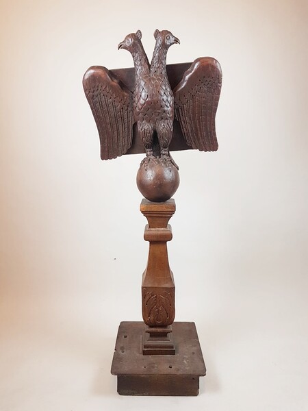 Carved wooden lectern representing the two-headed eagle - Louis XIV period