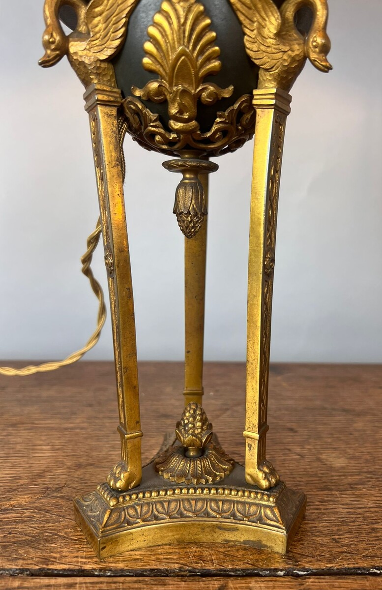 Empire style bedside lamp in bronze and brass, early 20th century