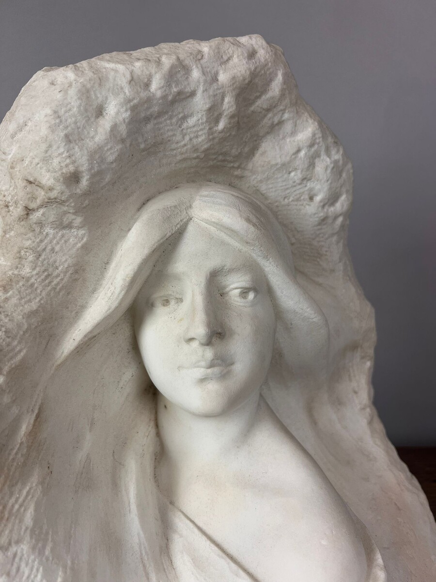 Fortunado Gori (1886 - 1925) Carrara marble sculpture