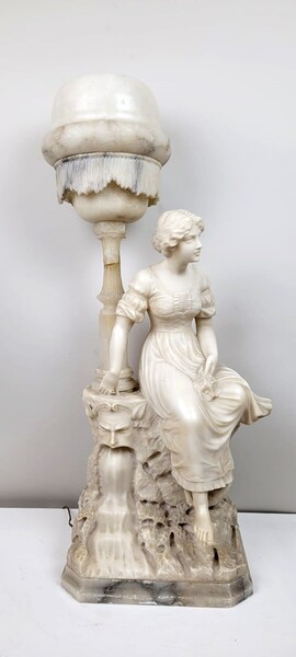 Marble and alabaster sculpture - table lamp