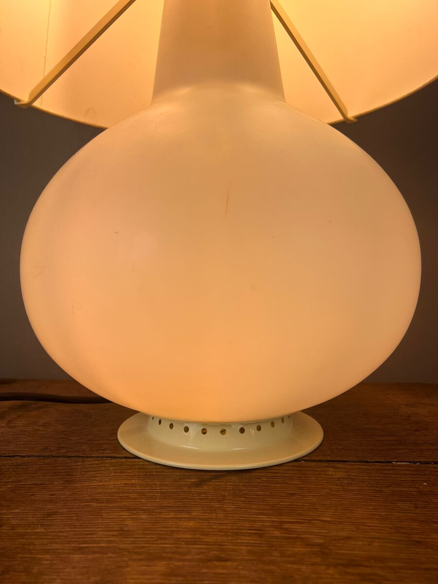 Max Imgrand for Fontana Arte, large white opaline lamp