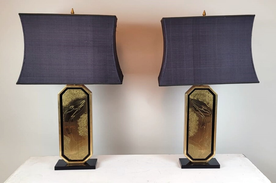 Pair of lamps in brass and black lacquered wood - engraved dolphin - Maho design 20/125
