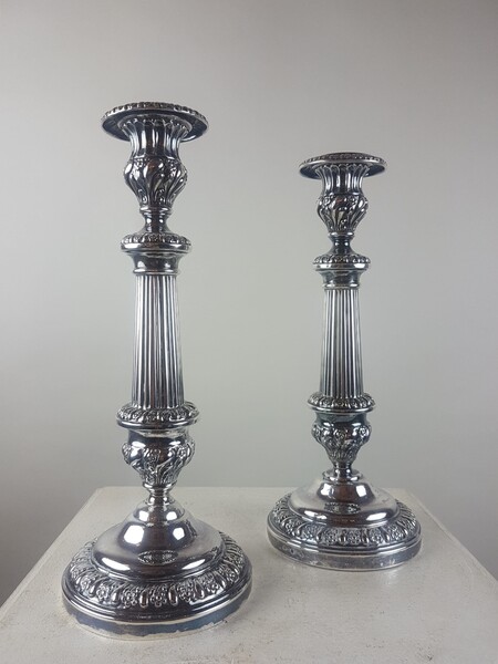 Pair of silver candlesticks, weight 798g
