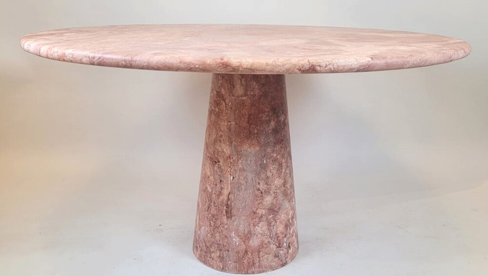 Round table in pink travertine - very good quality