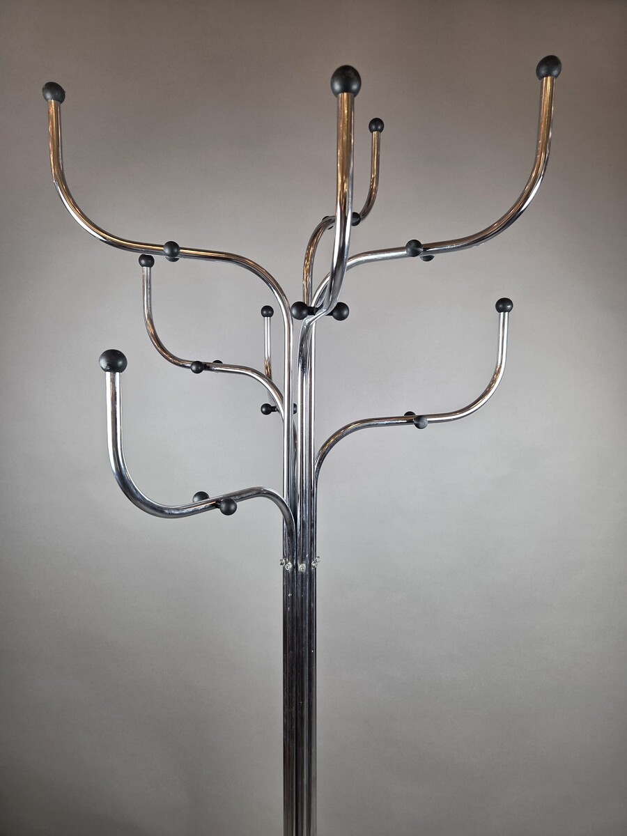 Sidse Werner for Fritz Hansen, chrome-plated metal coat rack, circa 1970