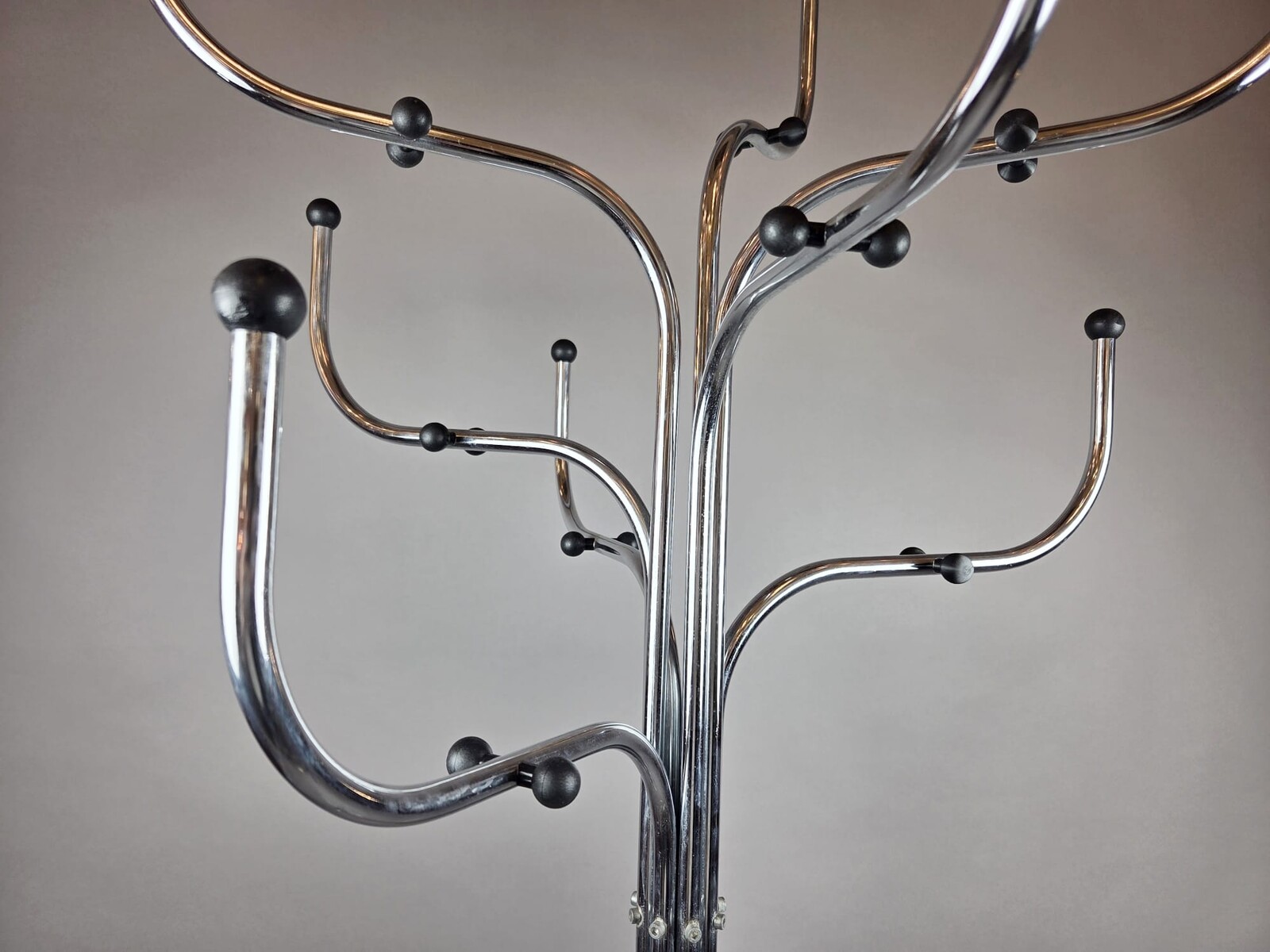 Sidse Werner for Fritz Hansen, chrome-plated metal coat rack, circa 1970