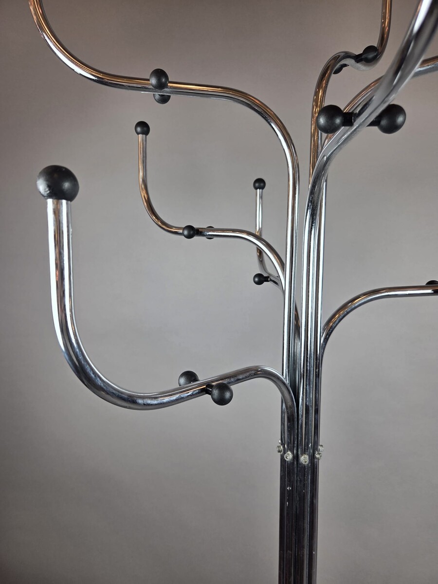 Sidse Werner for Fritz Hansen, chrome-plated metal coat rack, circa 1970