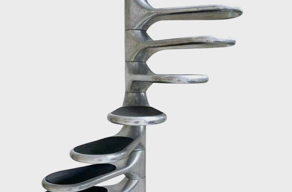 Spiral staircase by Roger Talon, made of cast aluminum, 14 steps