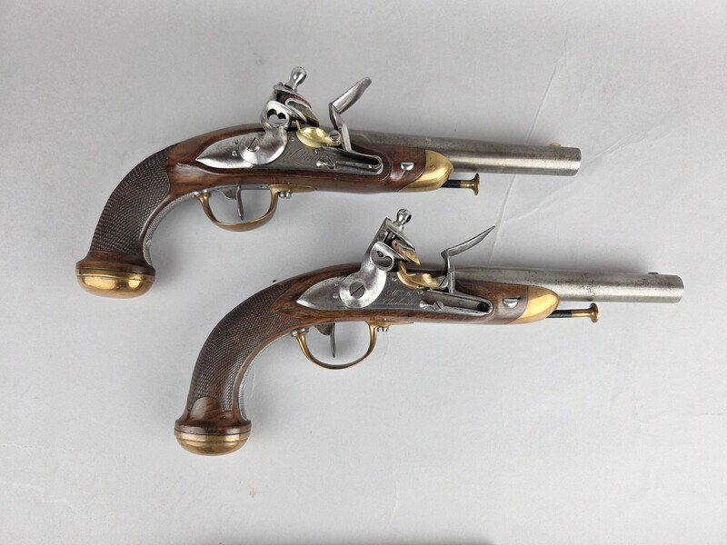 2 flintlock pistols for officers, model 1816