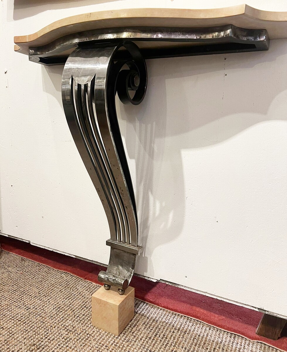 Art Deco console in wrought iron and marble