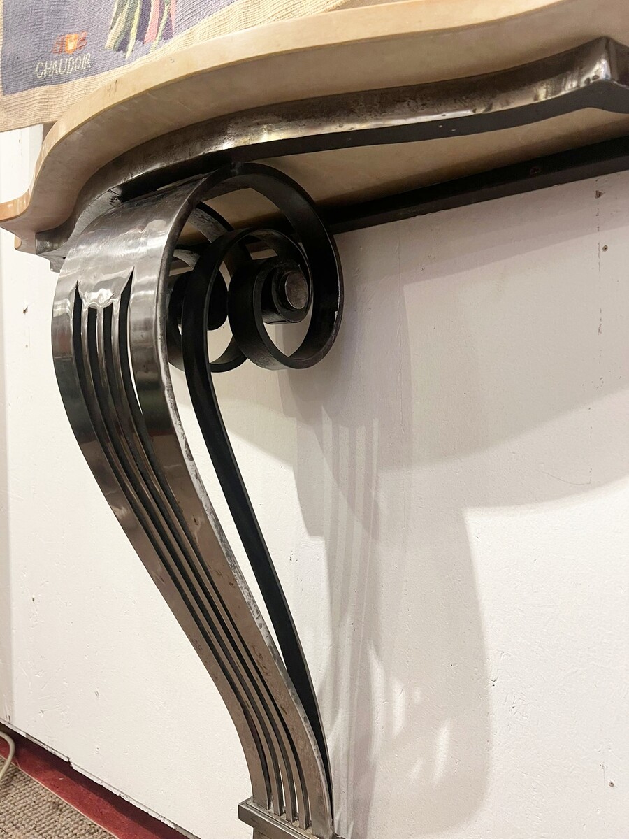 Art Deco console in wrought iron and marble