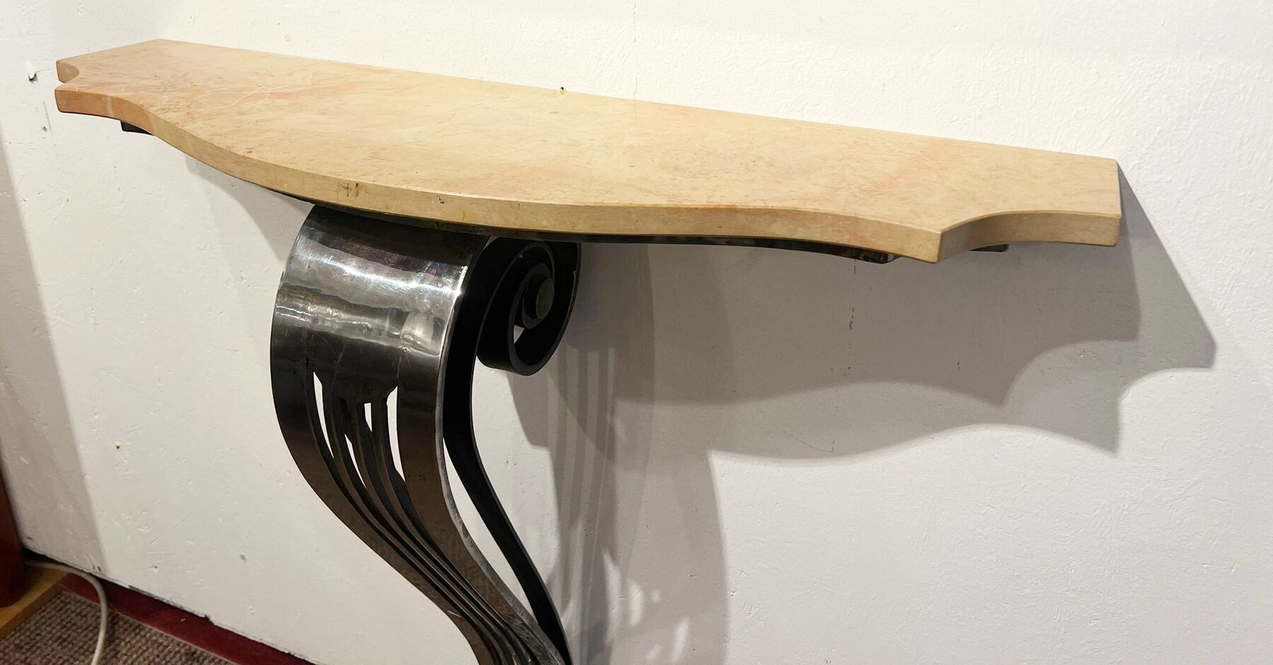Art Deco console in wrought iron and marble