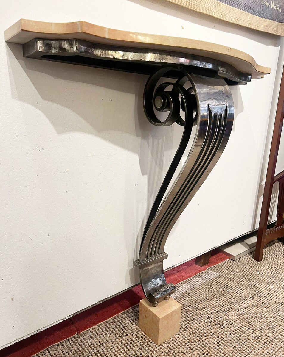 Art Deco console in wrought iron and marble