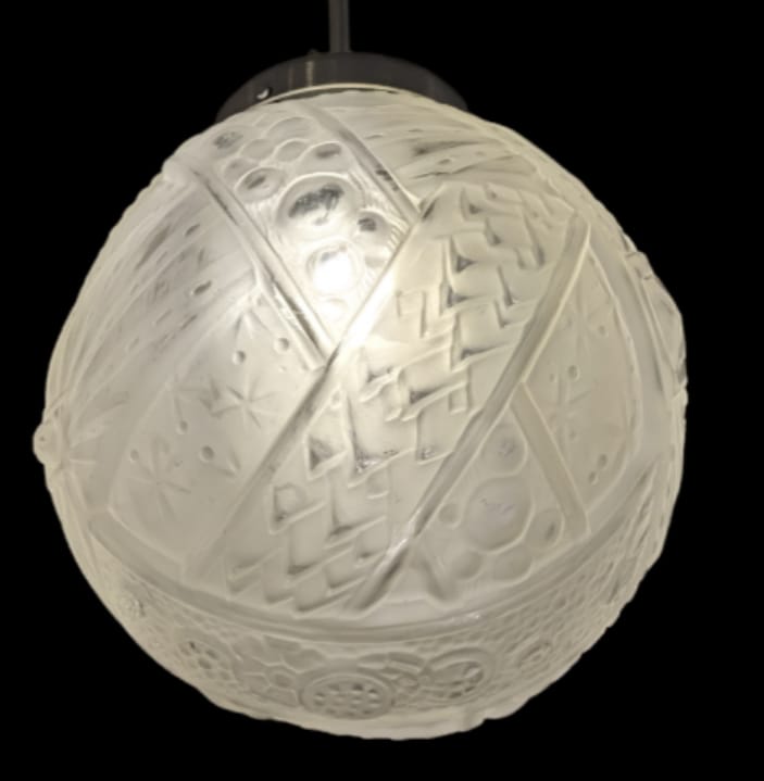 Art Deco Pendant Lamp In Pressed Glass, Model With Bands, Nickel-plated Frame, Muller Frères?