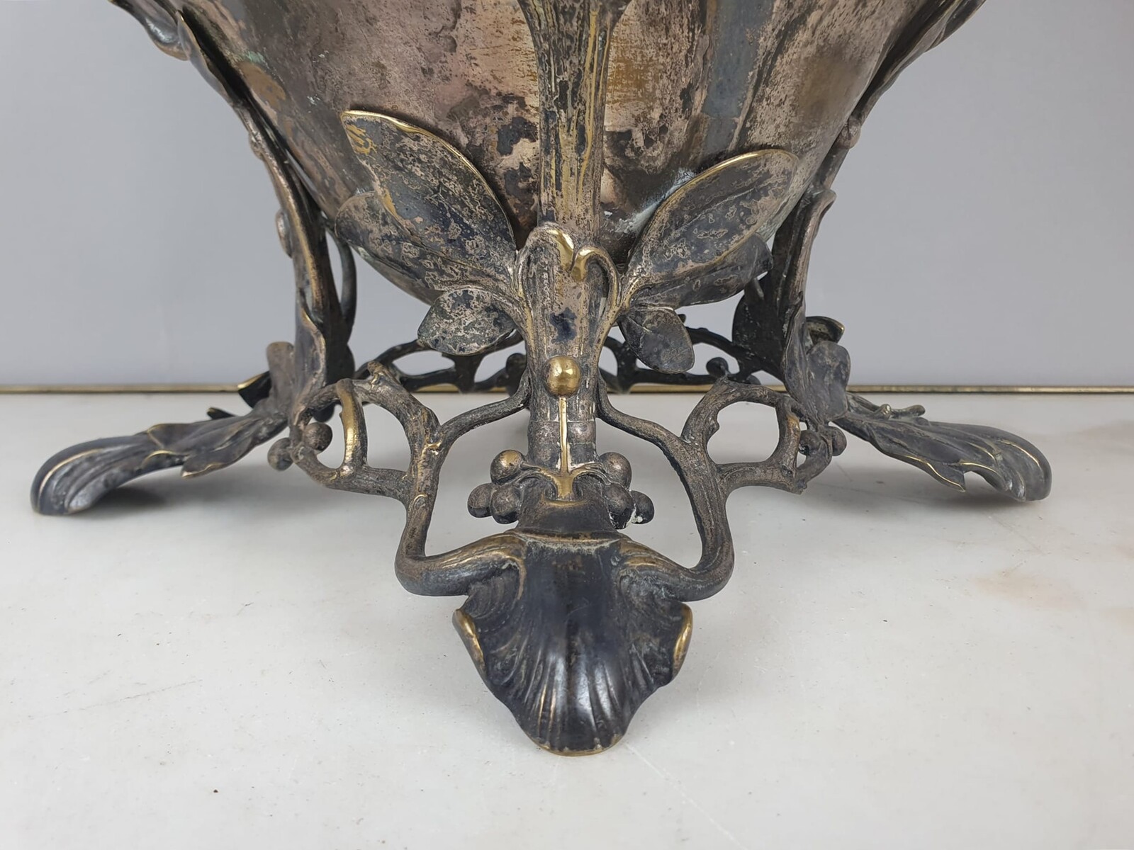 Art Nouveau silver-plated brass flowerpot, circa 1900