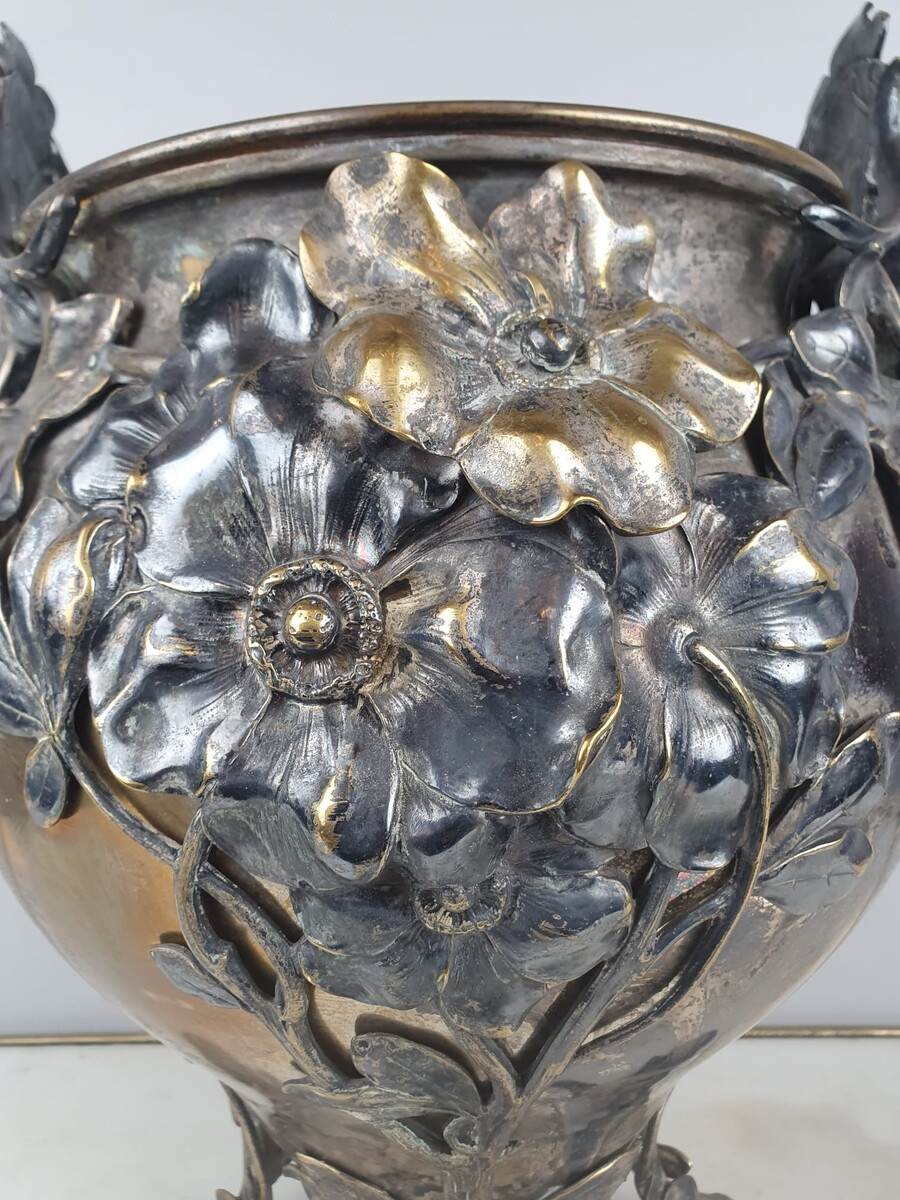 Art Nouveau silver-plated brass flowerpot, circa 1900