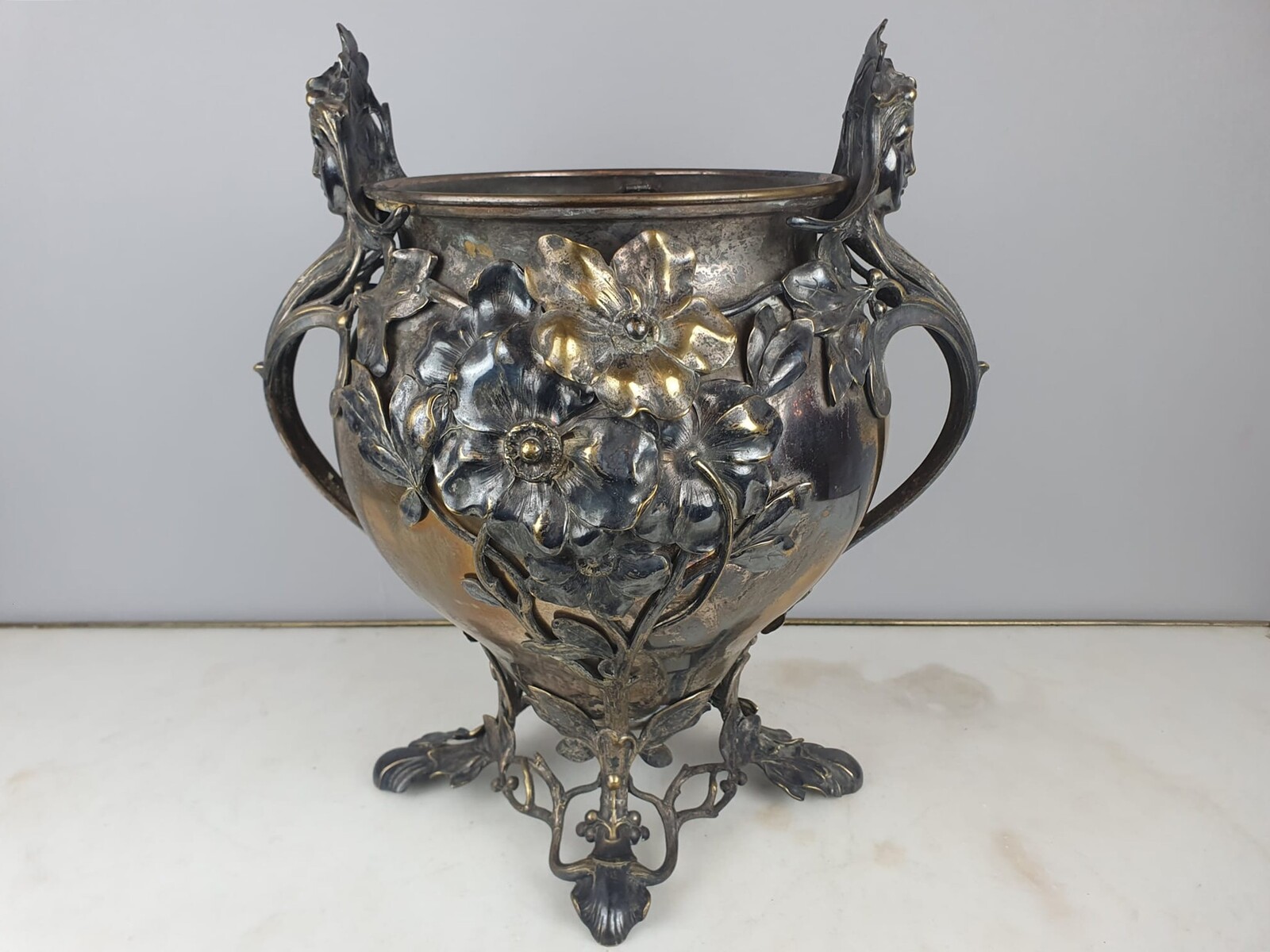 Art Nouveau silver-plated brass flowerpot, circa 1900