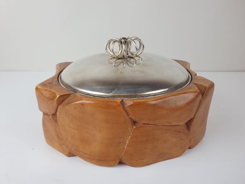 Biscuit box in olive wood and silver metal, marked Italy A. Tuna