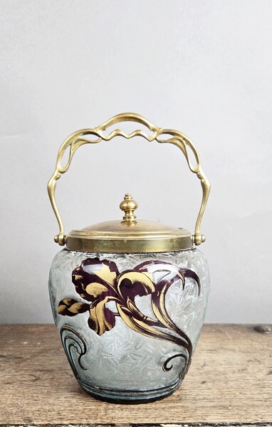 Biscuit jar with iris decoration, Baccarat, Art Nouveau