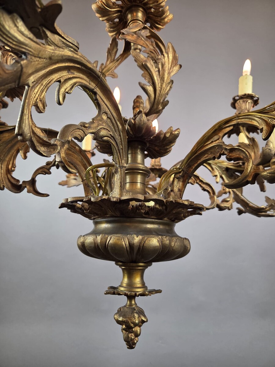Bronze chandelier in the Louis XV style, 19th century