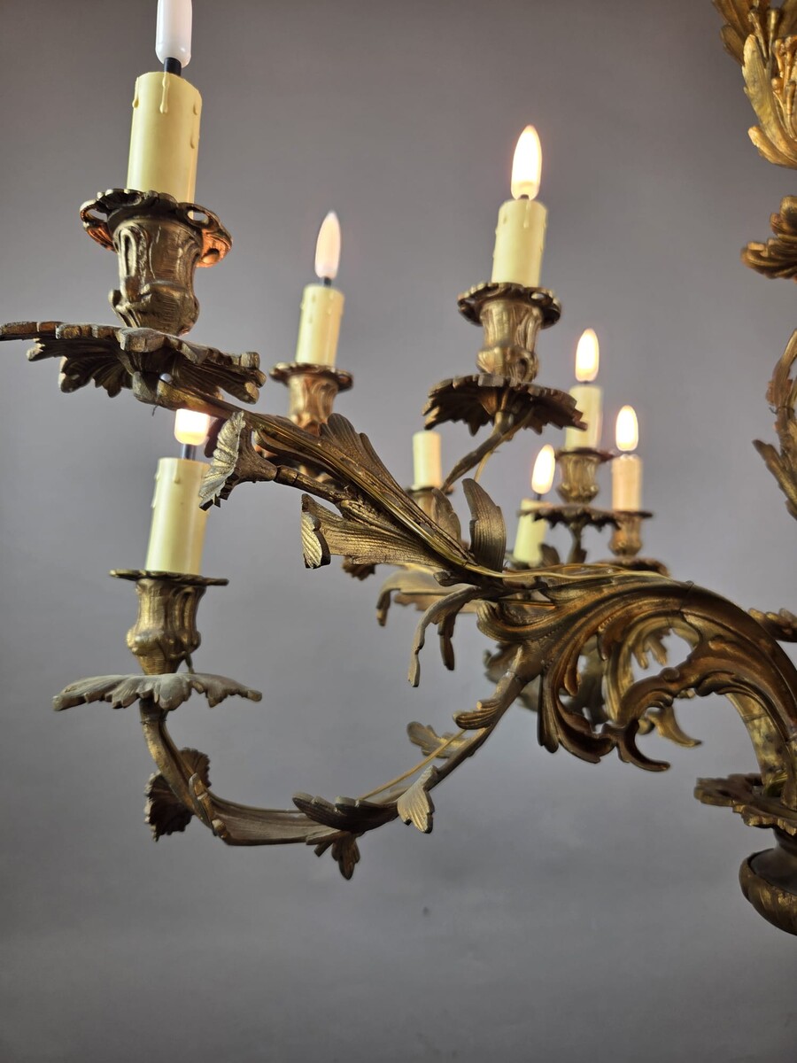 Bronze chandelier in the Louis XV style, 19th century