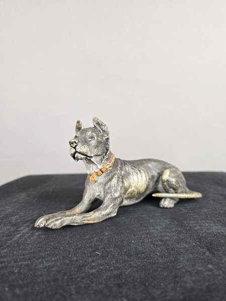 Bronze dog from Vienna, 19th