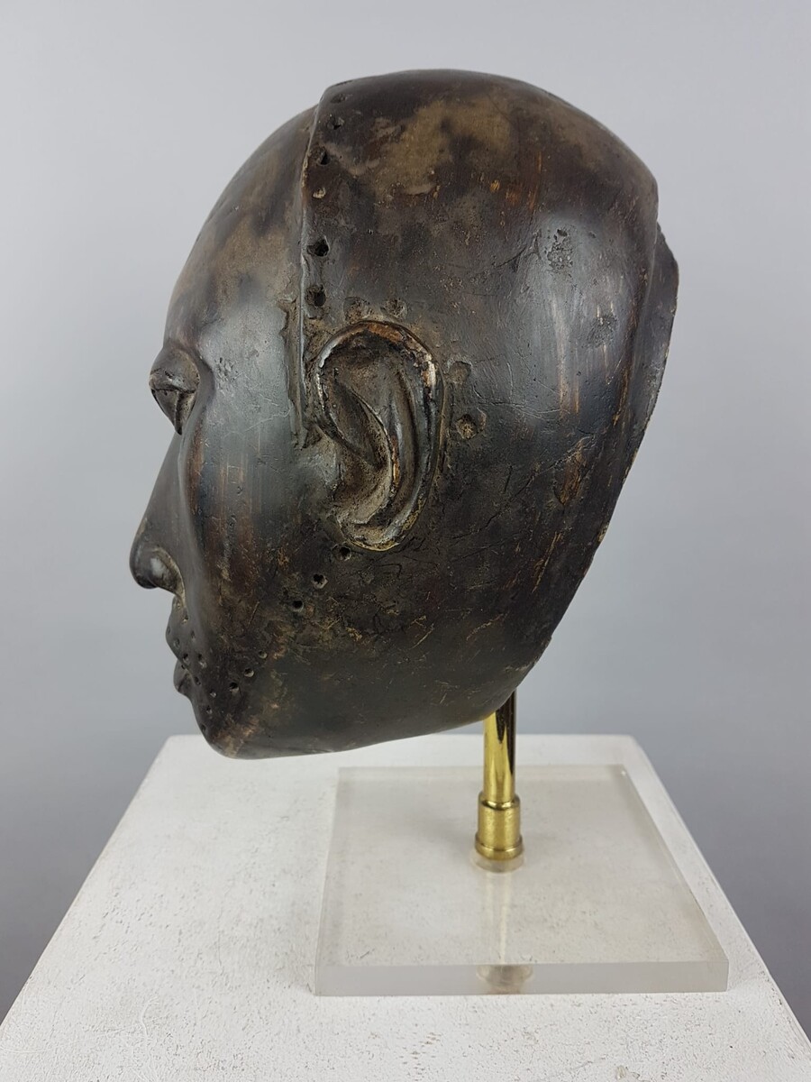 Bronze mask, African work 19th