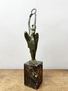 Bronze trophy, Art Deco, Italy