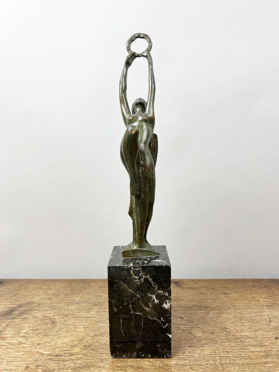 Bronze trophy, Art Deco, Italy