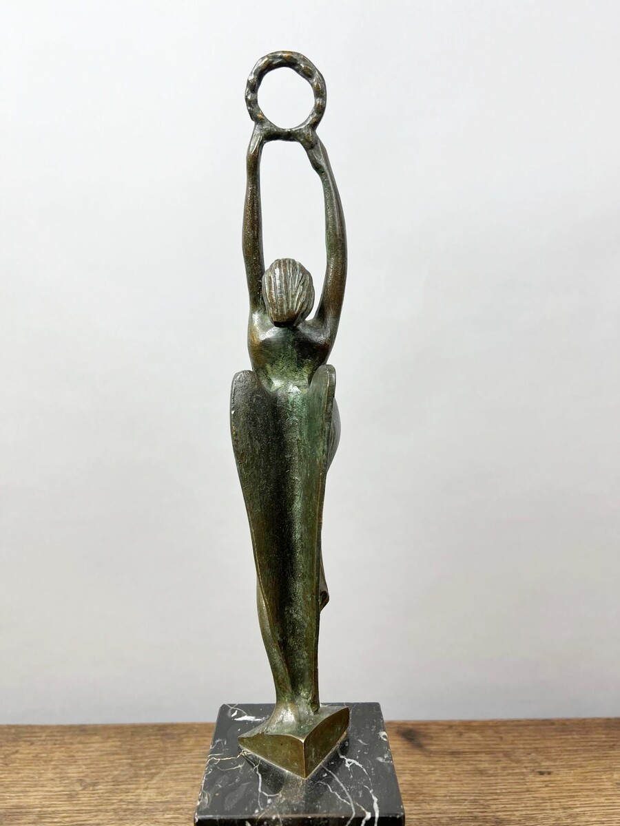 Bronze trophy, Art Deco, Italy
