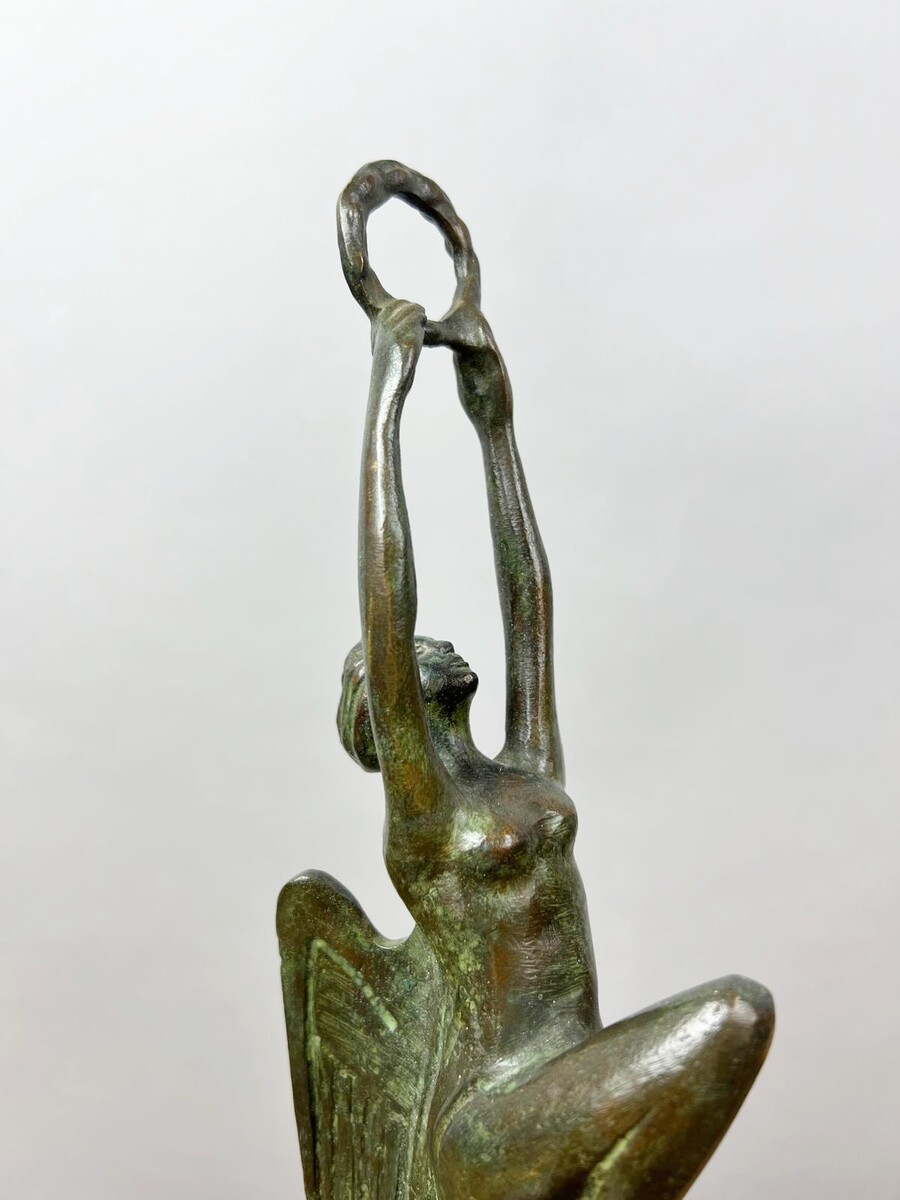 Bronze trophy, Art Deco, Italy