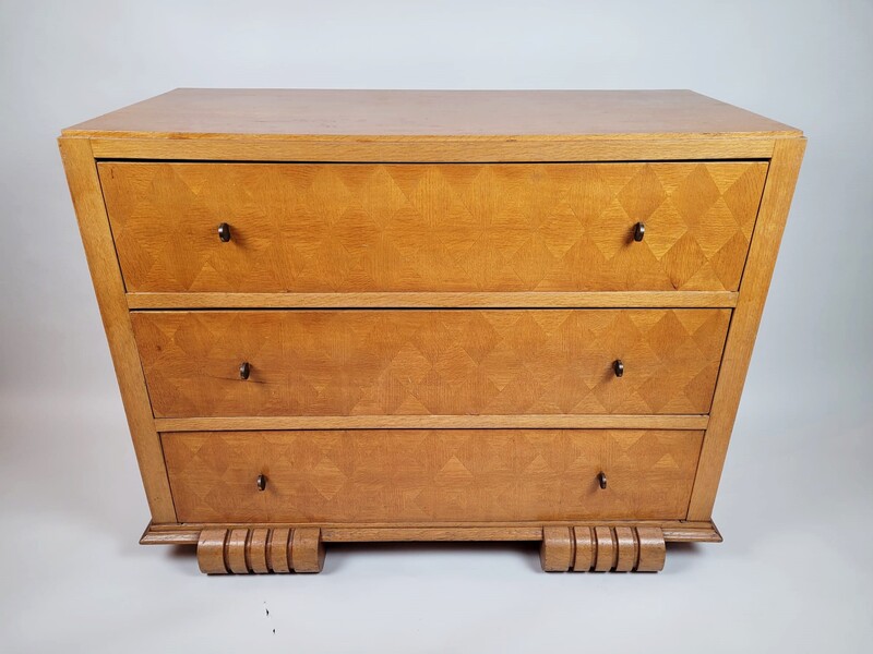 Brutalist style chest of drawers in oak veneer - circa 1940