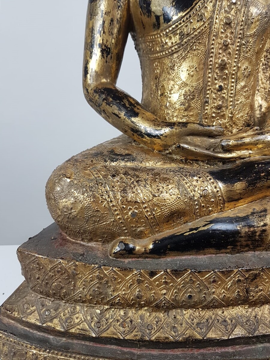 Buddha in gilded bronze, Thai work early 19th