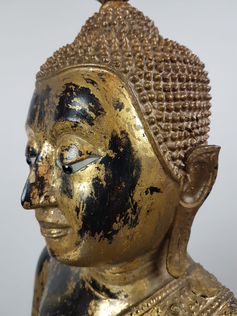 Buddha in gilded bronze, Thai work early 19th