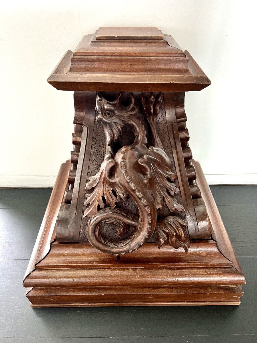 Carved wood architectural ornament - Neo-Gothic style