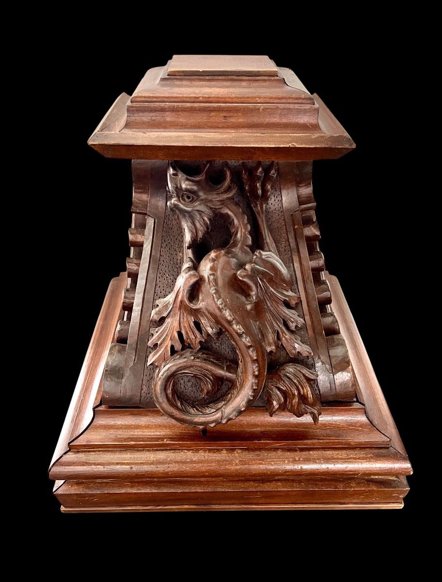 Carved wood architectural ornament - Neo-Gothic style