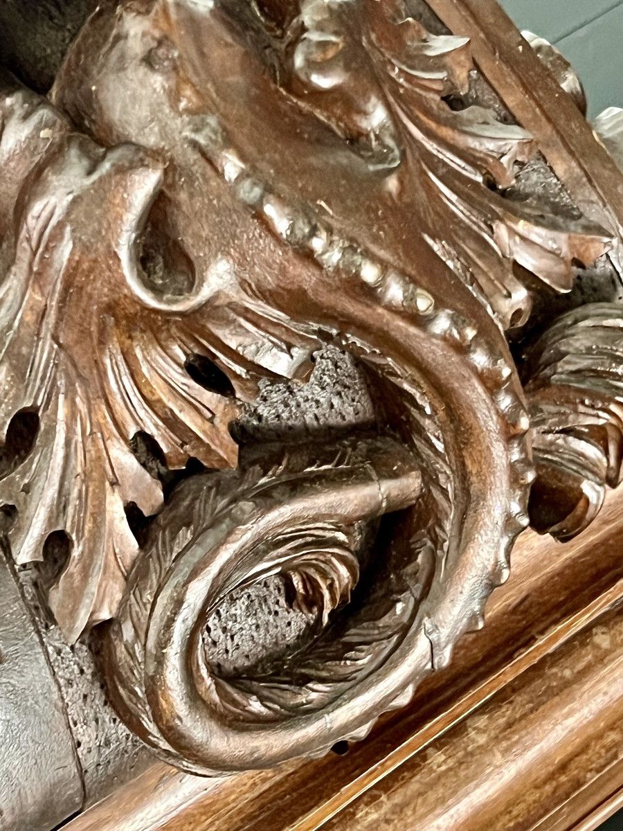 Carved wood architectural ornament - Neo-Gothic style