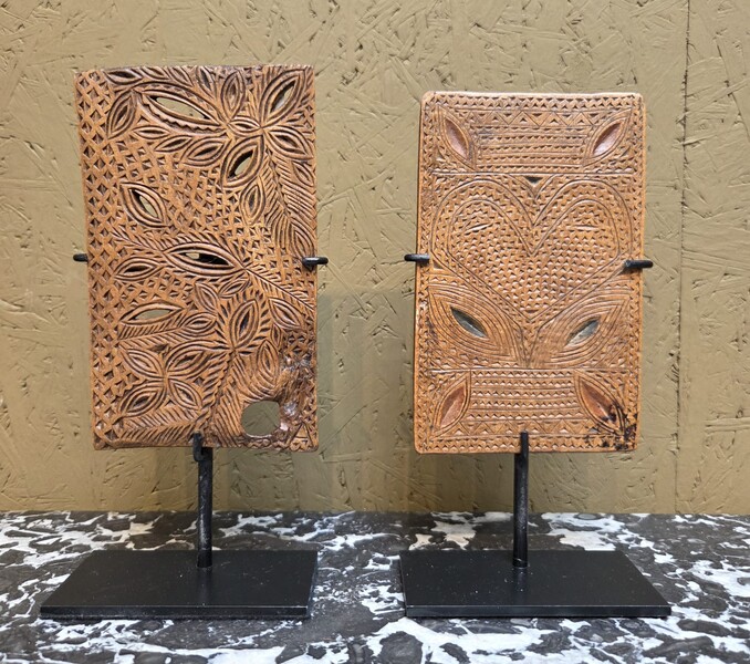 Carved wood lace folder