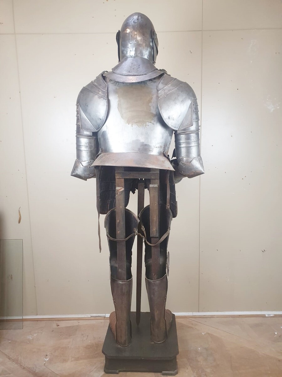 Charles V armor, Toledo, 2nd half of the 20th
