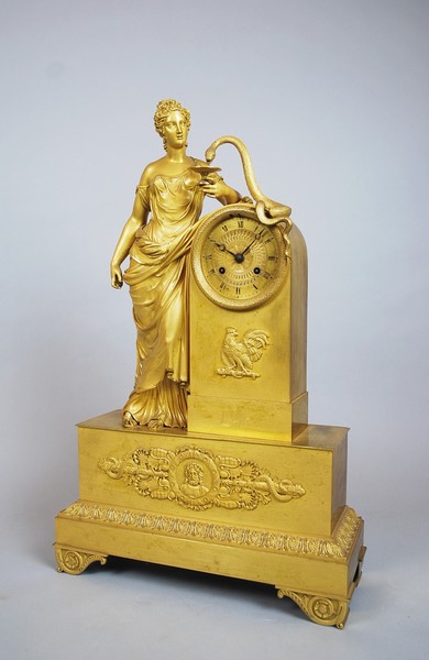 Charles X clock, Hygeia nourrishing the sacred snake