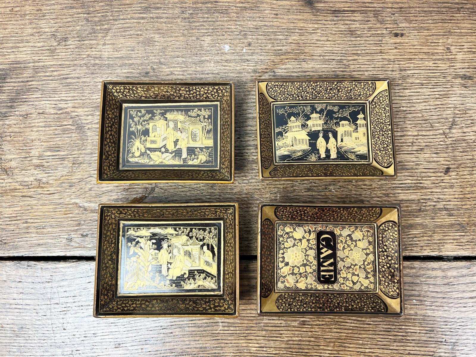 Chinese game box in lacquered wood, 19th century