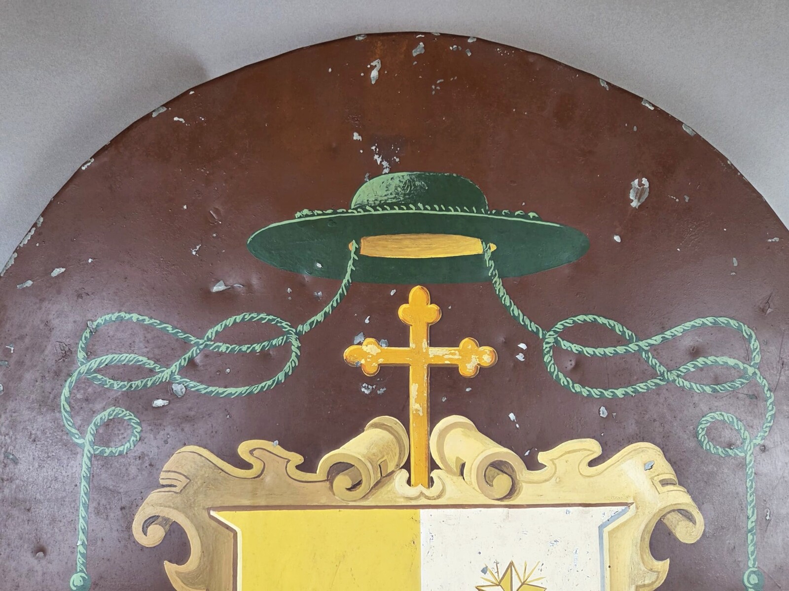 Coat of Arms panel in painted sheet metal, early 20th century 