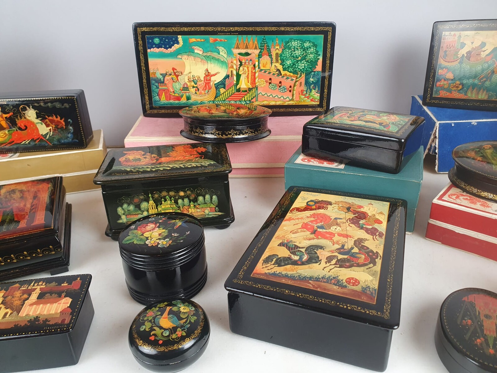 Collection of Russian boxes, price per piece on request