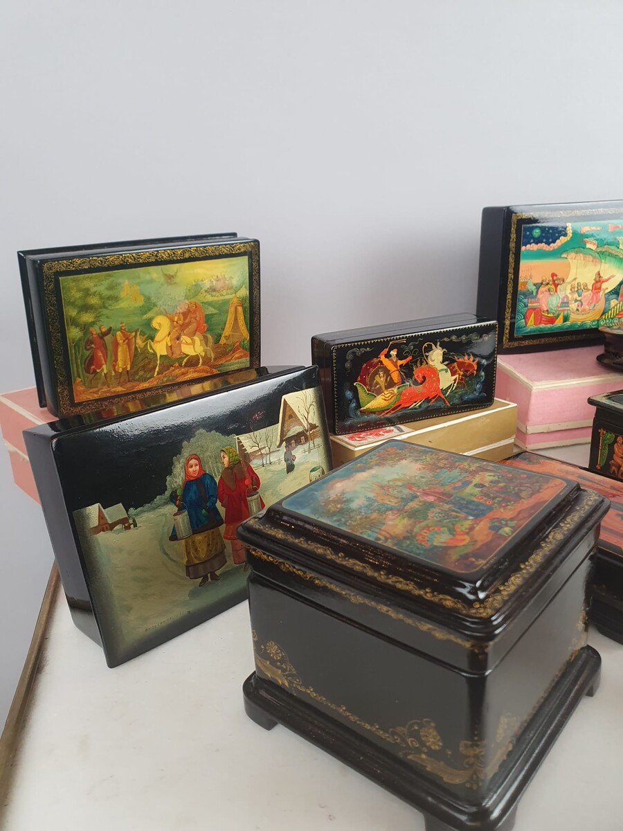 Collection of Russian boxes, price per piece on request