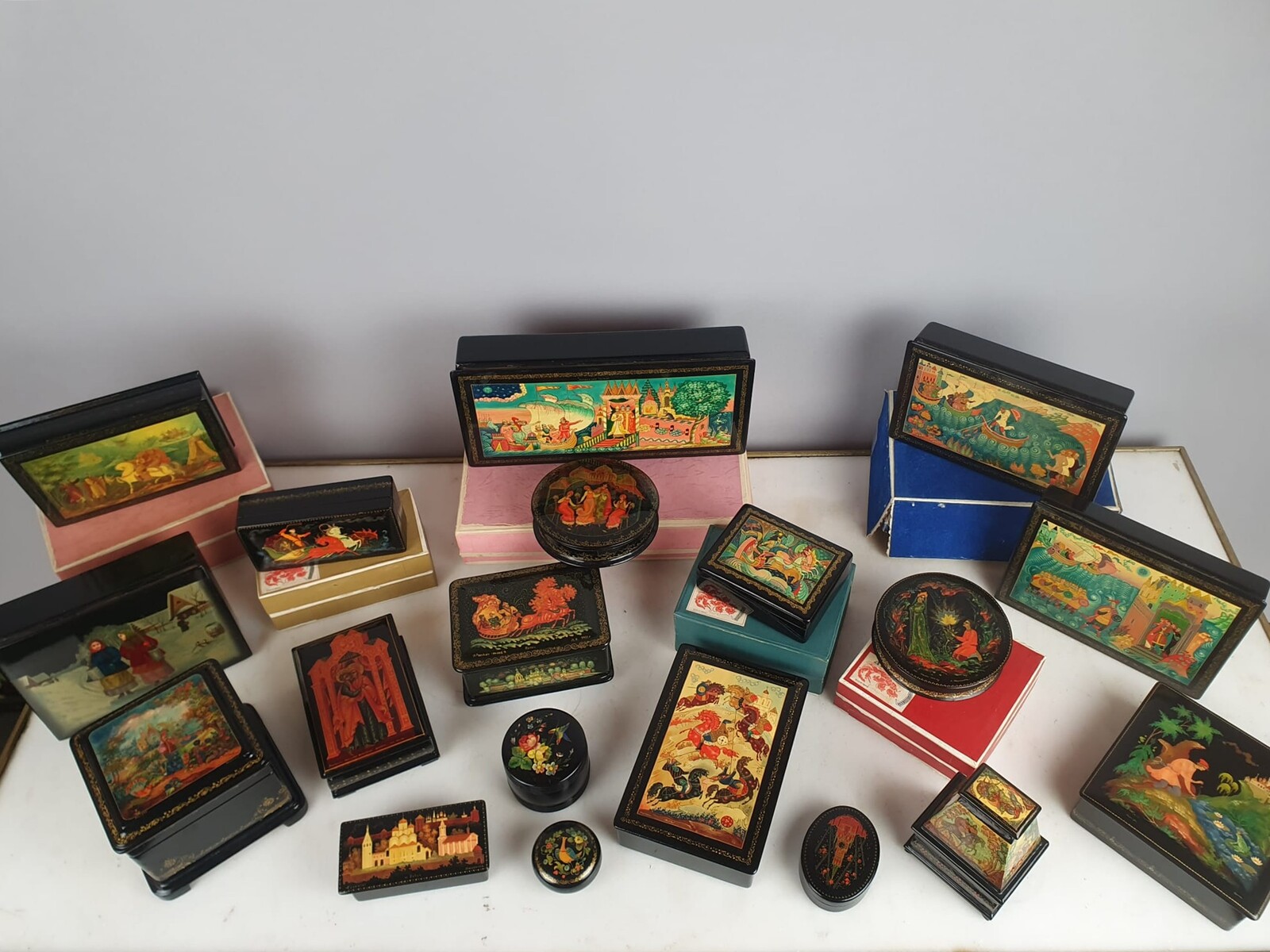 Collection of Russian boxes, price per piece on request