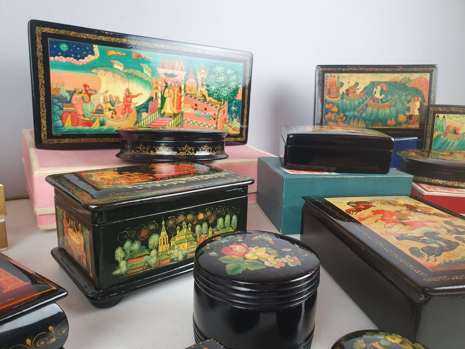 Collection of Russian boxes, price per piece on request